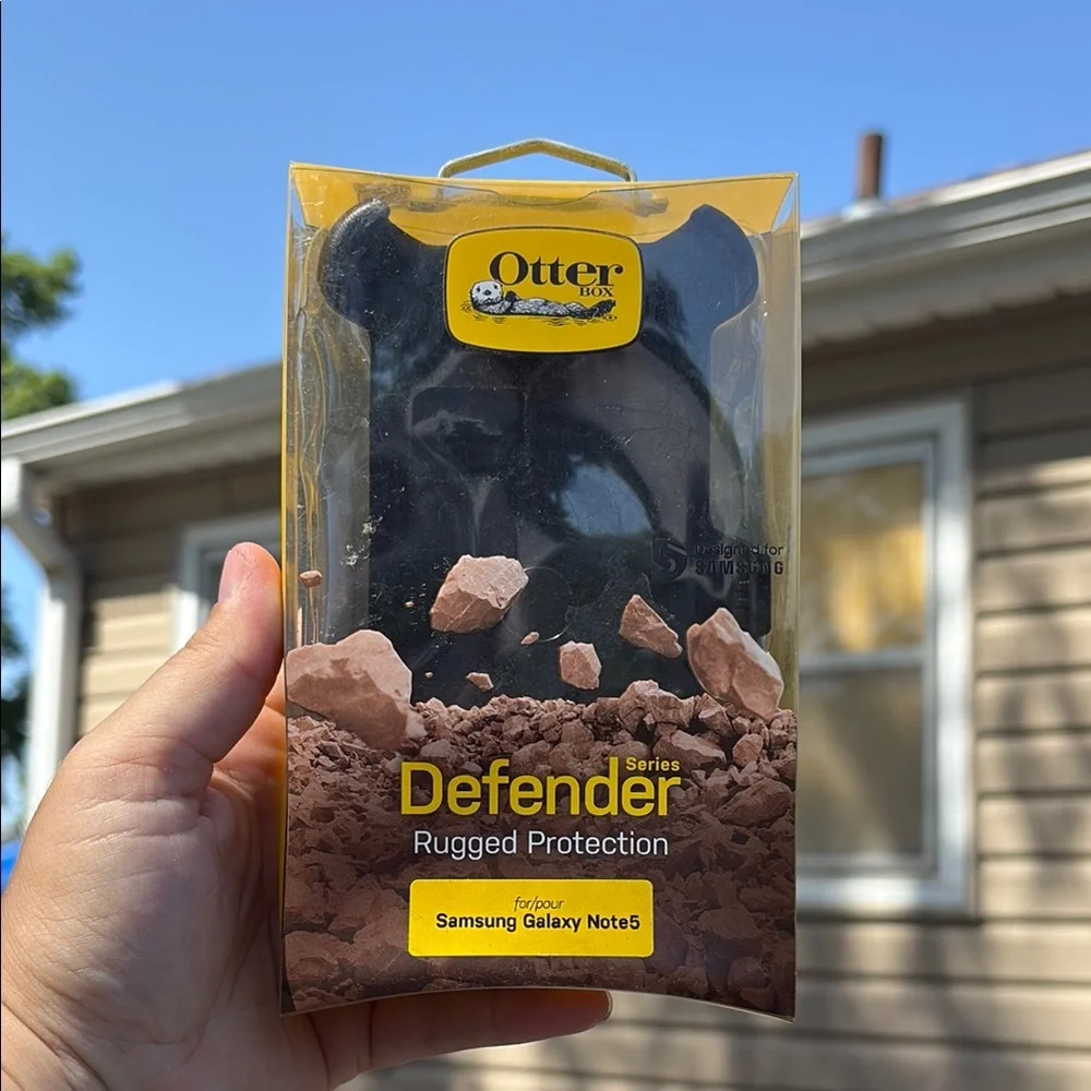 OtterBox Defender Series Black Case for Samsung Galaxy Note5